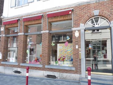 La "Vitrine partagée", au centre ville La "Vitrine partagée", au centre ville