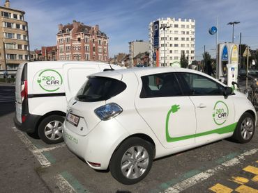ZenCar ne propose que des voitures 100% électriques. ZenCar ne propose que des voitures 100% électriques.