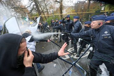 La manifestation des militaires s'achève dans le calme après les accrochages avec la police La manifestation des militaires s'achève dans le calme après les accrochages avec la police