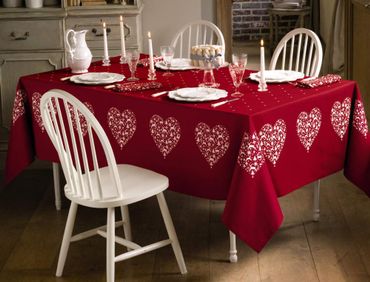 Nappe fantaisie Coeurs de Noël Nappe fantaisie Coeurs de Noël