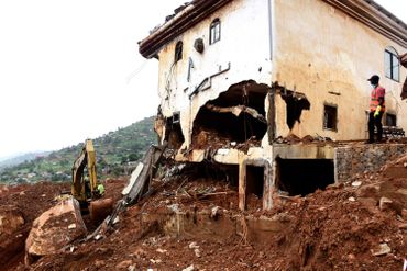Sierra Leone : des glissements de terrain meurtriers à cause du changement climatique Sierra Leone : des glissements de terrain meurtriers à cause du changement climatique