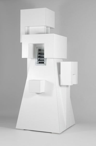 Rita McBride, Vent, 2010. Laminate on wood, 255 × 120 × 120 cm. Rita McBride, Vent, 2010. Laminate on wood, 255 × 120 × 120 cm.