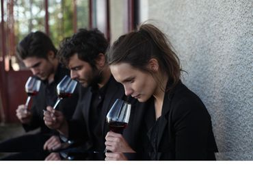 "Ce qui nous Lie" : Une comédie sur la famille et le vin "Ce qui nous Lie" : Une comédie sur la famille et le vin