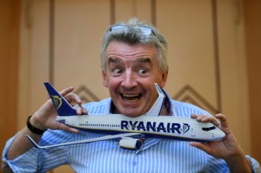 Fantasque et plein d'humour, Michael O'Leary n'hésite pas à se mettre en scène. Fantasque et plein d'humour, Michael O'Leary n'hésite pas à se mettre en scène.