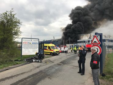 Important incendie dans le centre de recyclage Van Gansewinkel à Wandre (photos et vidéos) Important incendie dans le centre de recyclage Van Gansewinkel à Wandre (photos et vidéos)
