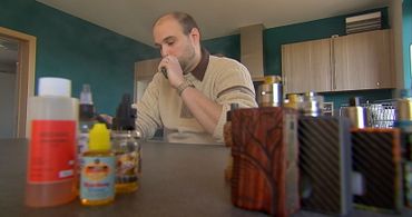 Questions à la Une – Cigarette électronique : miracle ou menace ? Questions à la Une – Cigarette électronique : miracle ou menace ?