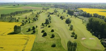 Avernas Golf Club, c’est un parcours 9 trous de style anglais d'une longueur de 2674m Avernas Golf Club, c’est un parcours 9 trous de style anglais d'une longueur de 2674m