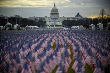 La "National Mall" devant le Capitole prêt pour l'investiture de Joe Biden, ce 18 janvier 2021 La "National Mall" devant le Capitole prêt pour l'investiture de Joe Biden, ce 18 janvier 2021