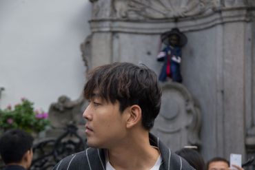Dongho Ha, le créateur de la tenue coréenne, offerte à l'occasion de Folklorissimo 2017 Dongho Ha, le créateur de la tenue coréenne, offerte à l'occasion de Folklorissimo 2017