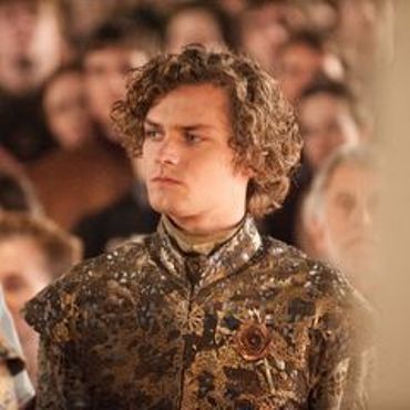Loras Tyrell (Finn Jones) Loras Tyrell (Finn Jones)