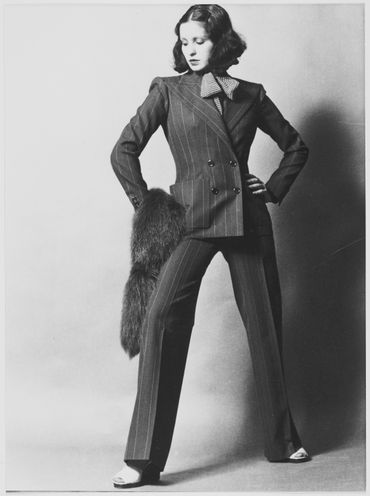 Tailleur-pantalon (veste) Tailleur-pantalon (veste)