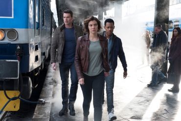 SCOTT FOLEY, LAUREN COHAN, TYLER JAMES WILLIAMS SCOTT FOLEY, LAUREN COHAN, TYLER JAMES WILLIAMS
