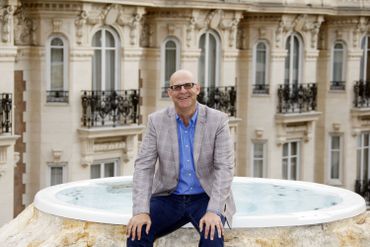 L'écrivain Harlan Coben a travaillé sur un scénario original pour la télévision L'écrivain Harlan Coben a travaillé sur un scénario original pour la télévision