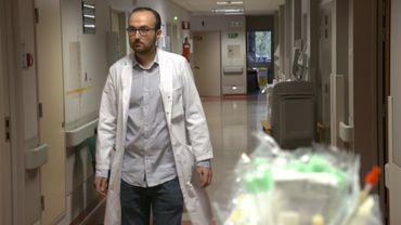 "Jeunes médecins exploités, patients en danger" "Jeunes médecins exploités, patients en danger"