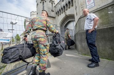 Les exceptions au régime général (métiers lourds) seront négociées dans le comité national des pensions. Les exceptions au régime général (métiers lourds) seront négociées dans le comité national des pensions.
