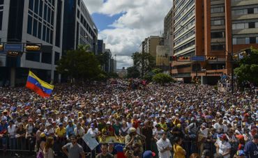 Venezuela: le président du Parlement s'autoproclame "président en exercice" du pays Venezuela: le président du Parlement s'autoproclame "président en exercice" du pays