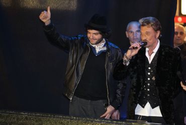 Matthieu Chedid et Johnny Hallyday Matthieu Chedid et Johnny Hallyday