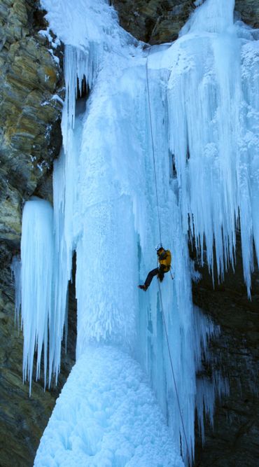 Cascade de glace à Arêches-Beaufort
©all rights reserved Cascade de glace à Arêches-Beaufort
©all rights reserved