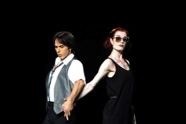 Gil Roman et Elisabet Ros dans Brel-Barbara, une chorégraphie de Maurice Béjart Gil Roman et Elisabet Ros dans Brel-Barbara, une chorégraphie de Maurice Béjart