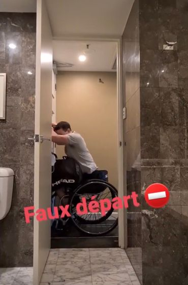 La porte ne s'ouvrira pas aujourd'hui La porte ne s'ouvrira pas aujourd'hui