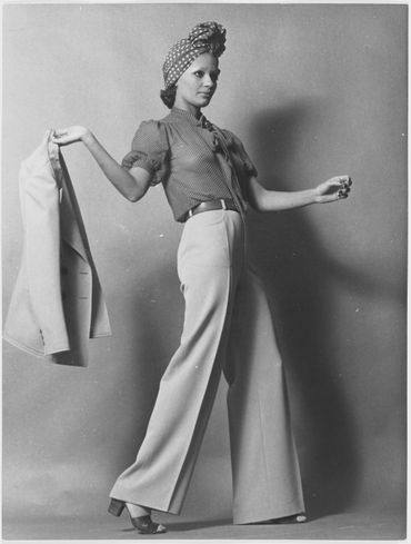 Tailleur-pantalon (blouse) Tailleur-pantalon (blouse)