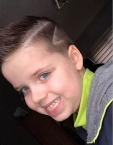 Son frère Lissandro, 9 ans, lui aussi autiste Son frère Lissandro, 9 ans, lui aussi autiste
