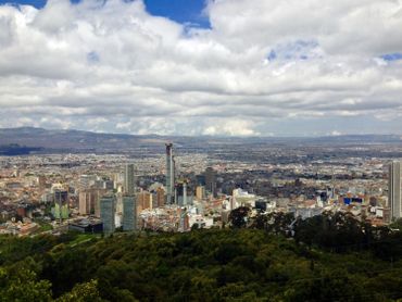 Malgré une criminalité élevée, Bogotá se réjouit de voir les chiffres des homicides en baisse constante chaque année (-8.8% en 2016) Malgré une criminalité élevée, Bogotá se réjouit de voir les chiffres des homicides en baisse constante chaque année (-8.8% en 2016)