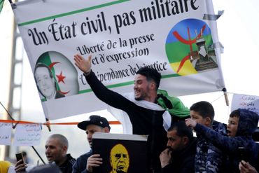 Rassemblement des Algériens à Kherrata pour célébrer le deuxième anniversaire des premières manifestations du Hirak, le 16 février 2021. Rassemblement des Algériens à Kherrata pour célébrer le deuxième anniversaire des premières manifestations du Hirak, le 16 février 2021.
