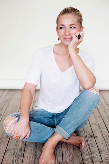 Karolin Van Loon Karolin Van Loon