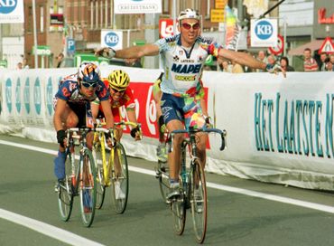 Johan Museeuw remporte l'E3 en 1998 Johan Museeuw remporte l'E3 en 1998