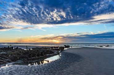 Les plages de Dunkerque gardent les traces de cet événement majeur de l'histoire de la seconde guerre mondiale Les plages de Dunkerque gardent les traces de cet événement majeur de l'histoire de la seconde guerre mondiale