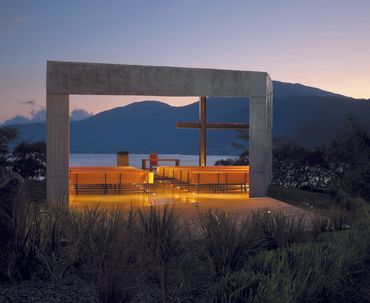 Cardedeu Chapel du Lac Coalepeque, El Salvador, un projet signé EMC Arquitectura. Cardedeu Chapel du Lac Coalepeque, El Salvador, un projet signé EMC Arquitectura.
