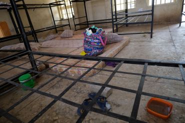 Enlèvement de 317 adolescentes au Nigeria: "J'aurais encore préféré que mes deux filles soient tuées" Enlèvement de 317 adolescentes au Nigeria: "J'aurais encore préféré que mes deux filles soient tuées"