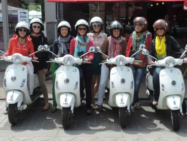 Une balade à Vespa, pourquoi pas ? Une balade à Vespa, pourquoi pas ?