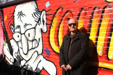 Fresque pour les 80 ans du dessinateur argentin à Mendoza (Argentine) en 2012 Fresque pour les 80 ans du dessinateur argentin à Mendoza (Argentine) en 2012