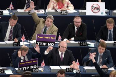 Certains parlementaires ont clairement fait part de leur opposition au traité commercial transatlantique ce mercredi. Certains parlementaires ont clairement fait part de leur opposition au traité commercial transatlantique ce mercredi.