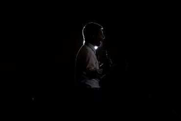 Gay, chrétien et vétéran d'Afghanistan, qui est Pete Buttigieg, le candidat démocrate surprise anti-Trump Gay, chrétien et vétéran d'Afghanistan, qui est Pete Buttigieg, le candidat démocrate surprise anti-Trump