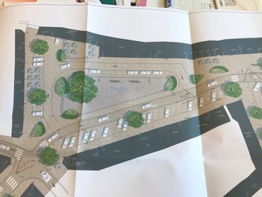Le projet actuel prévoit une mise à sens unique de la place Le projet actuel prévoit une mise à sens unique de la place