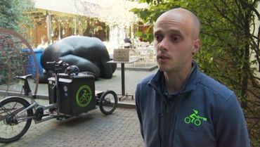 Kevin ne voit que des avantages dans l'utilisation d'un vélo cargo. Kevin ne voit que des avantages dans l'utilisation d'un vélo cargo.