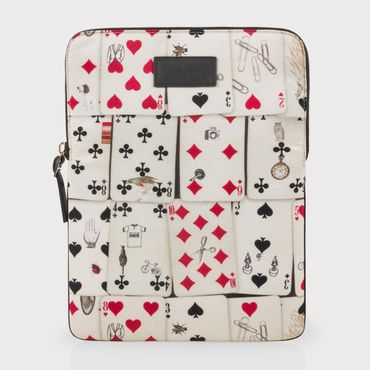 La housse Paul Smith Playing Cards est vendue 93 euros La housse Paul Smith Playing Cards est vendue 93 euros