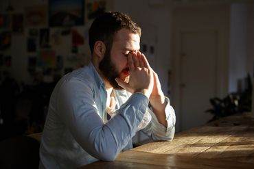 L'isolement peut mettre à l'épreuve votre santé mentale L'isolement peut mettre à l'épreuve votre santé mentale