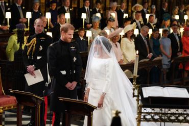 Voici la robe portée par Meghan Markle pour son mariage avec le prince Harry (vidéos) Voici la robe portée par Meghan Markle pour son mariage avec le prince Harry (vidéos)