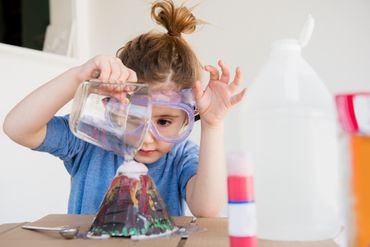 Que faire ce week-end : Mener une enquête en forêt ou réaliser des expériences à la maison Que faire ce week-end : Mener une enquête en forêt ou réaliser des expériences à la maison