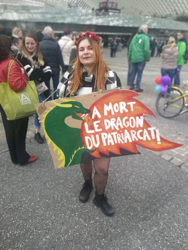 La mort, le dragon du patriarcat La mort, le dragon du patriarcat