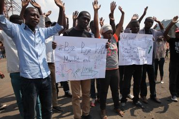 Manifestation des membres de La Lucha pour réclamer le départ de Joseph Kabila Manifestation des membres de La Lucha pour réclamer le départ de Joseph Kabila