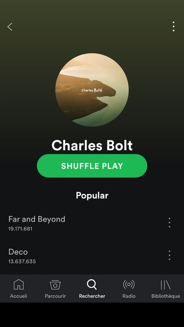 Un certain Charles Bolt comptabilise plus de 32 millions d’écoutes avec deux morceaux alors qu’il n’est pas connu du grand public, qu’il n’a ni compte Twitter, ni compte Facebook. Un certain Charles Bolt comptabilise plus de 32 millions d’écoutes avec deux morceaux alors qu’il n’est pas connu du grand public, qu’il n’a ni compte Twitter, ni compte Facebook.