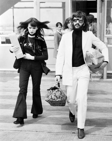 Ringo Starr et sa femme Maureen, à Londres, le 13 mai 1971 Ringo Starr et sa femme Maureen, à Londres, le 13 mai 1971