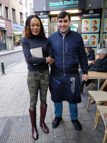 Kenan et Angela, deux des personnes à la base du réveillon pour les sans-abris à Matonge
Kenan et Angela, deux des personnes à la base du réveillon pour les sans-abris à Matonge