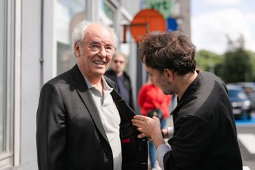 Maxime Le Forestier n'a pas dit son dernier mot. Maxime Le Forestier n'a pas dit son dernier mot.