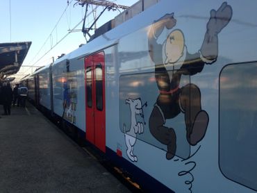 Un train à l'effigie du reporter fera le trajet entre Anvers et Nivelles pendant la durée de l'exposition. Un train à l'effigie du reporter fera le trajet entre Anvers et Nivelles pendant la durée de l'exposition.
